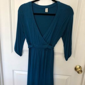 3/4 sleeve dress.